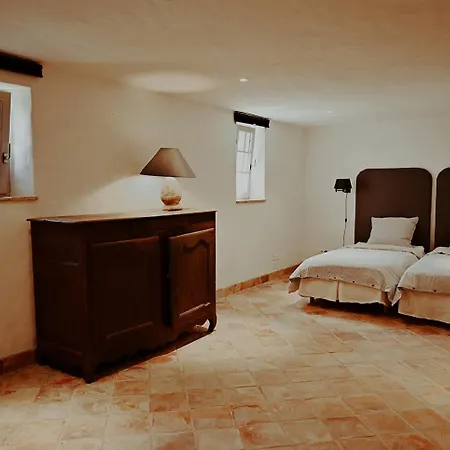 La Bruyere Villa *